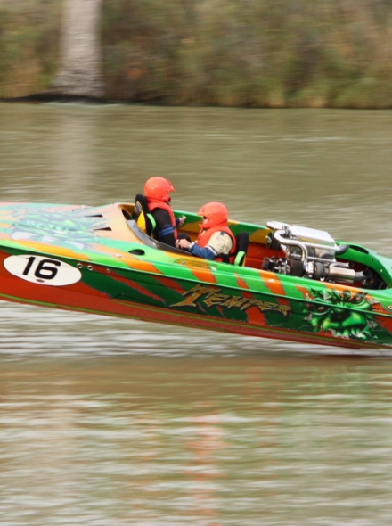 race-boat